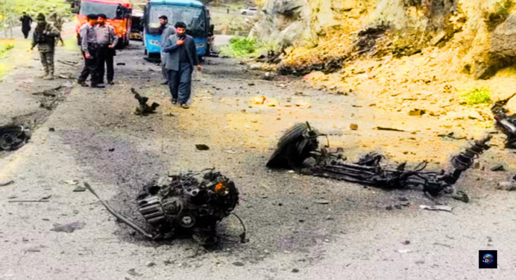 Damaged police post after Bannu car bomb attack in Pakistan